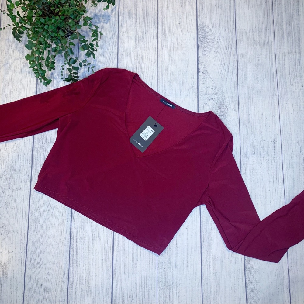 NWT FN Louise V Neck Top